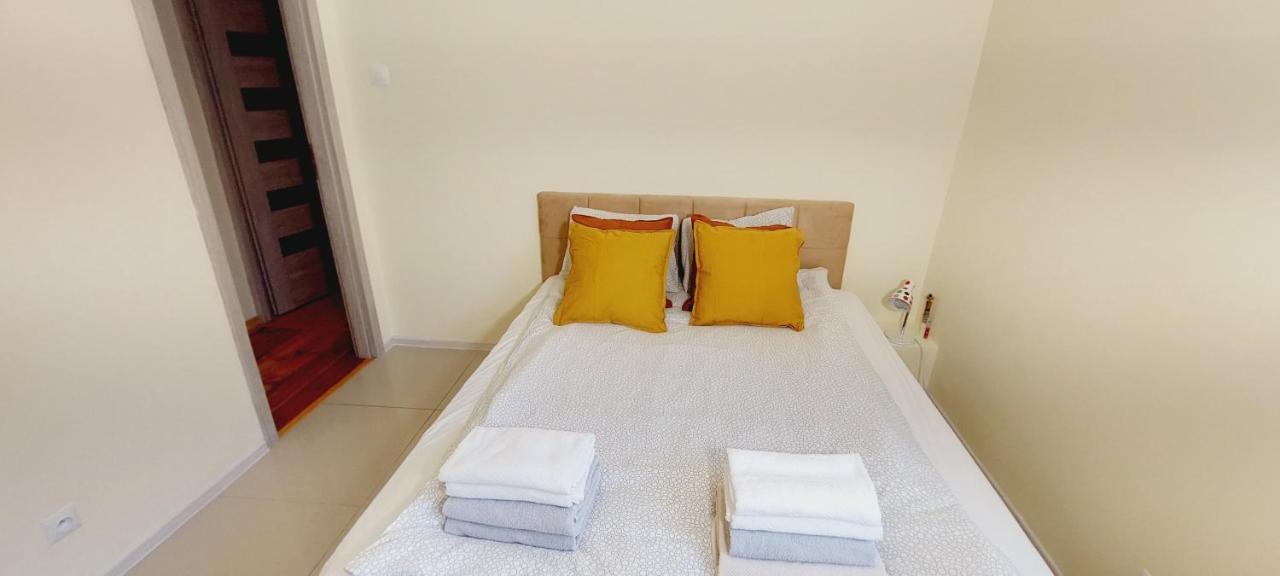 Chlebnicka 1 Apartment